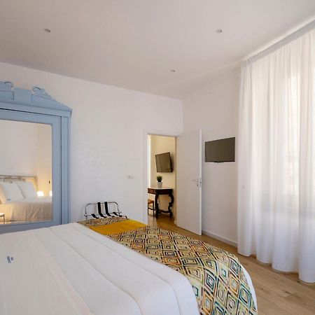 Vischi Apartment Trani By Le Marinelle Loc Turistica エクステリア 写真