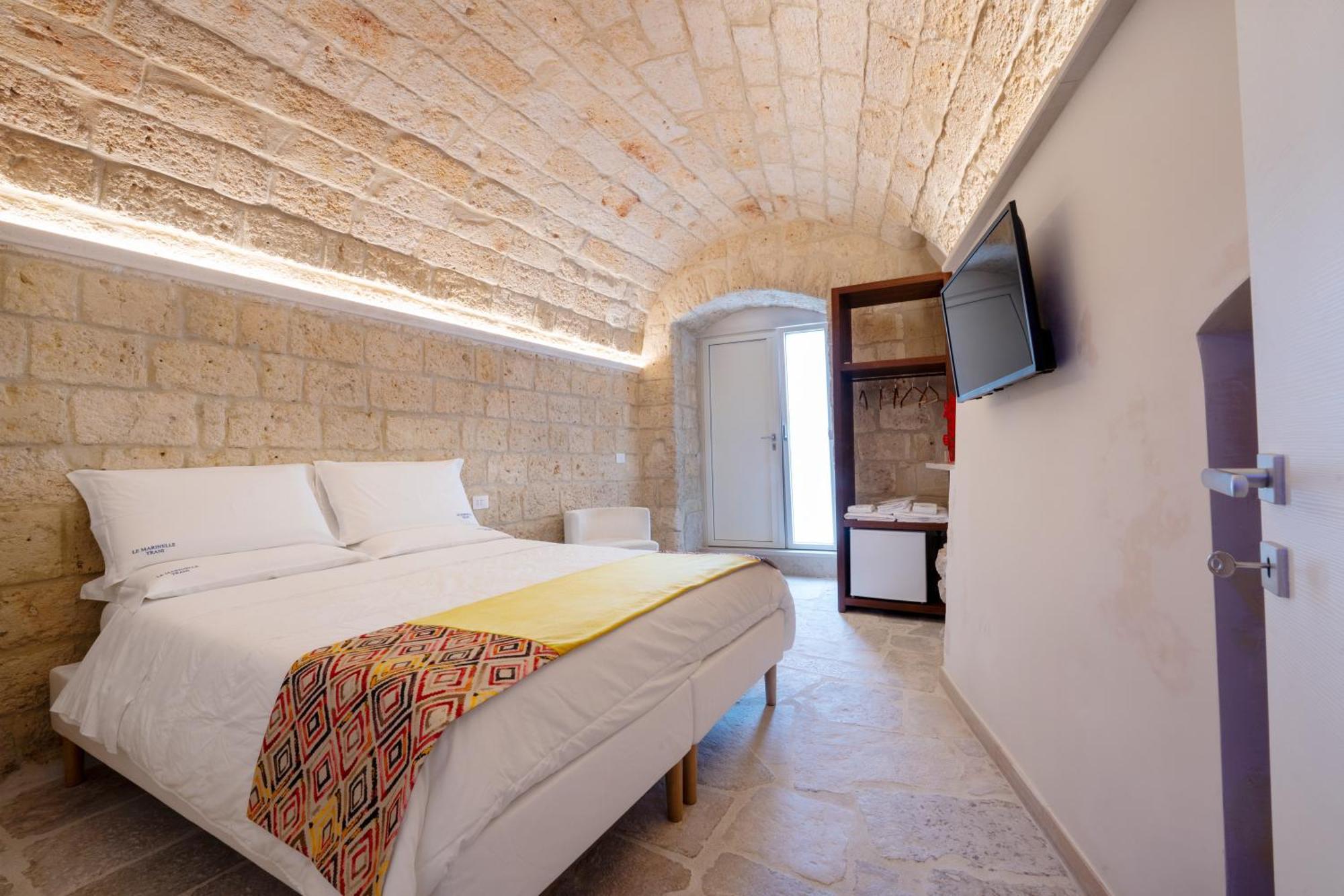 Vischi Apartment Trani By Le Marinelle Loc Turistica エクステリア 写真